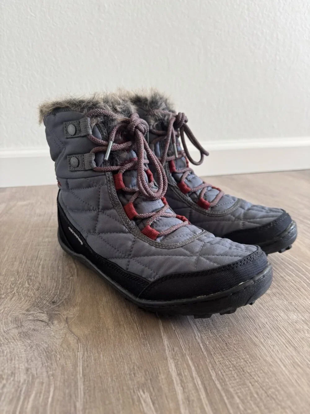 Columbia Minx Shorty III Boot | Winter Snow Mid Boot | Women’s Size 8.5